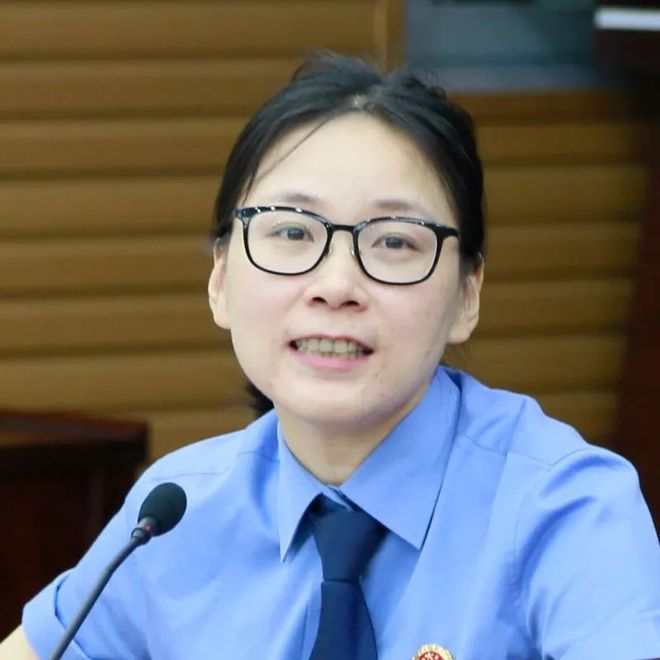 app下载-浙江队训练开放日，集结日队长鼓劲引欢呼，葡超在即，高层口径保持一致的简单介绍