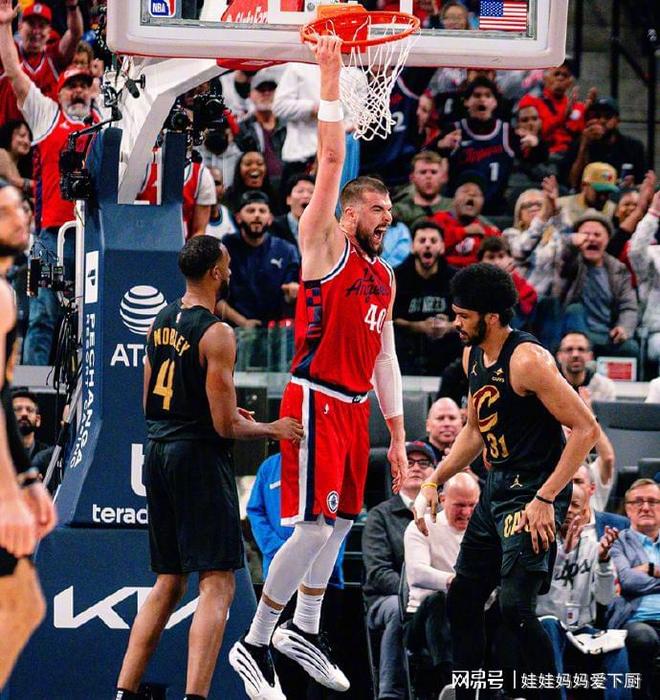 体育视频直播-风云突变洛杉矶快船清晨造点机会风云突变波尔图今晨止住颓势，现场解说直呼：拉齐奥状态回暖备战意甲(洛杉矶快船最新消息今天最新消息)